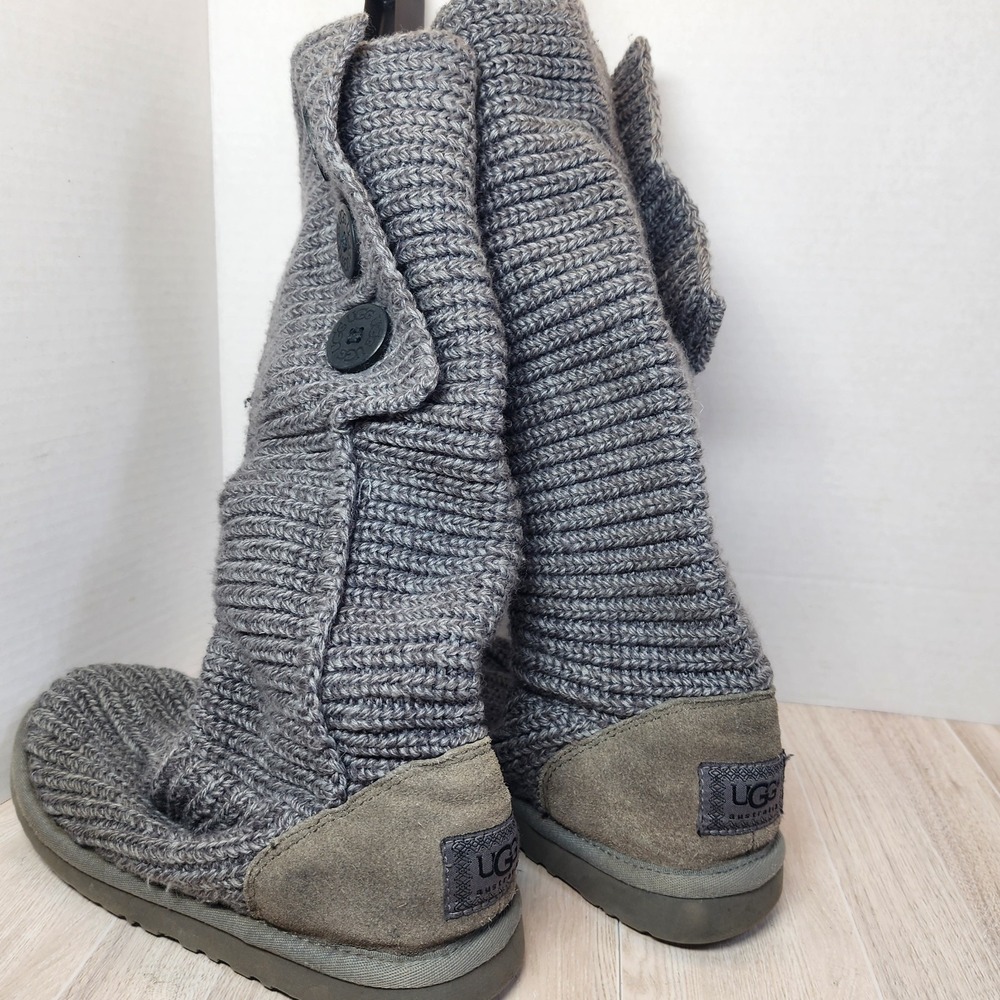 UGG Classic Cardy Gray Button-Up Sheepskin Sweater Boots #5819 size 6 - Picture 6 of 16
